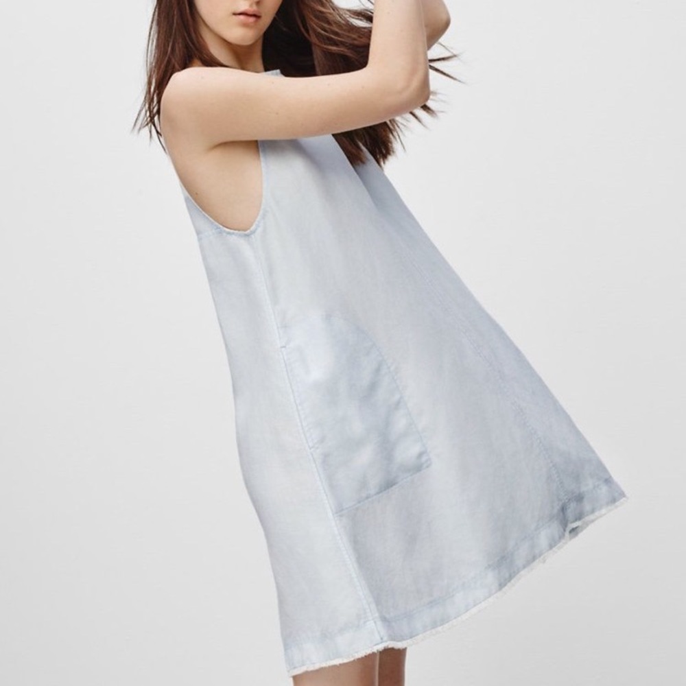 White linen Aritzia Dress